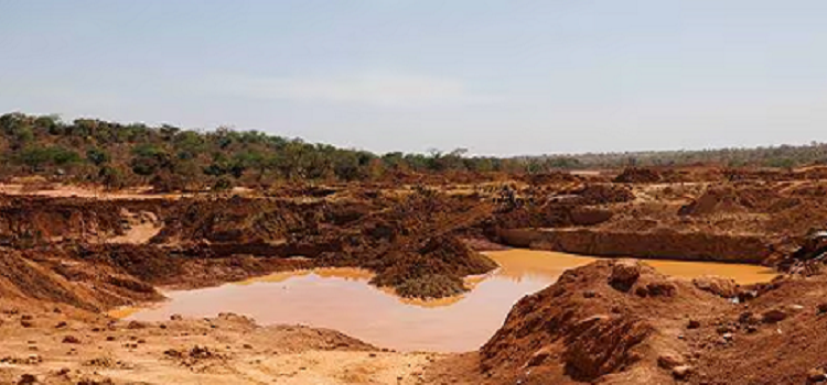 En Guinée, sept enfants meurent à la suite de l’éboulement d’une mine d’or artisanale